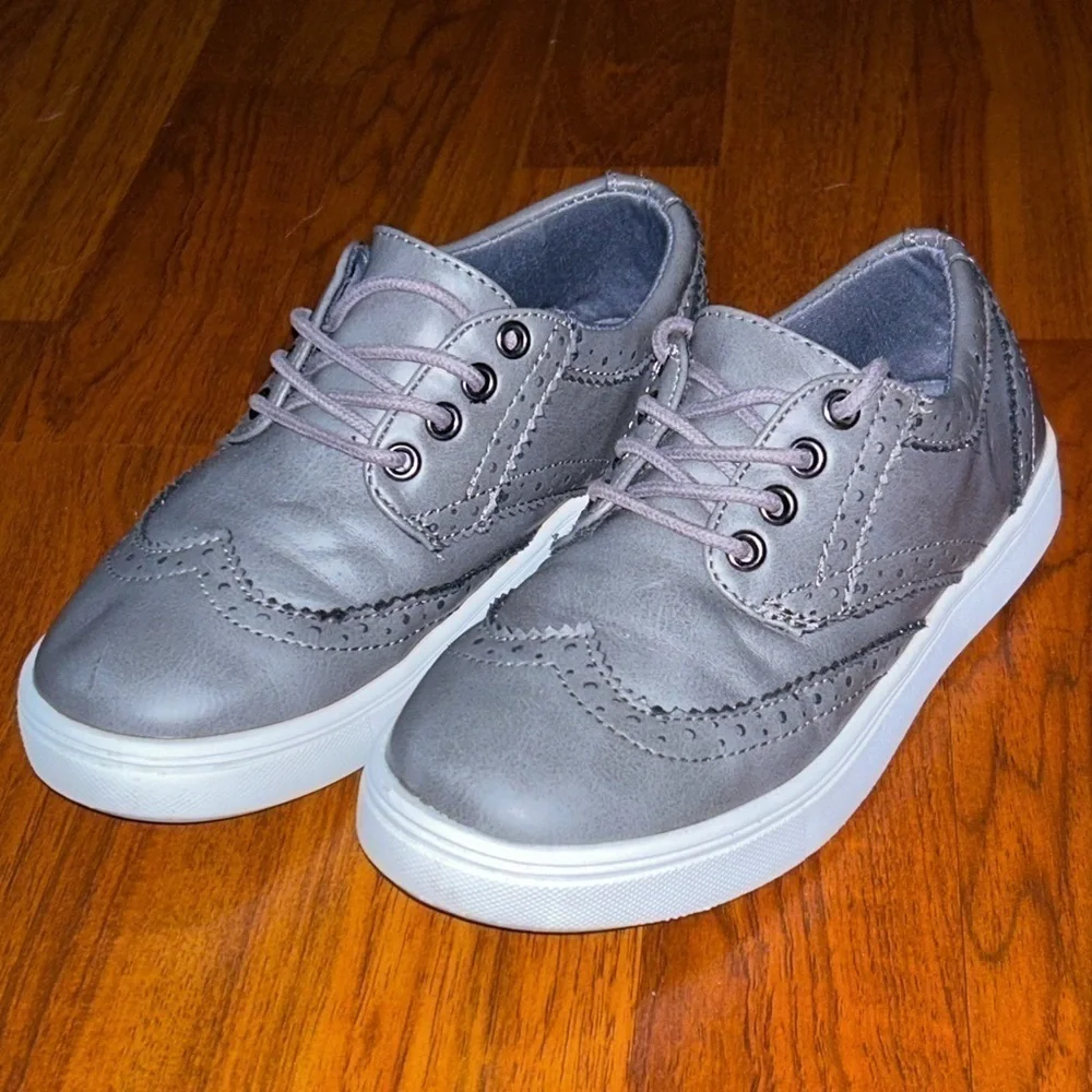 Steve Madden BGamma Youth Gray Leather Oxfords Size 1